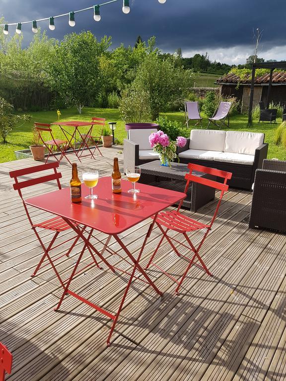 Logis Hotel Restaurant La Barguillere Saint-Pierre-de-Rivière Eksteriør bilde