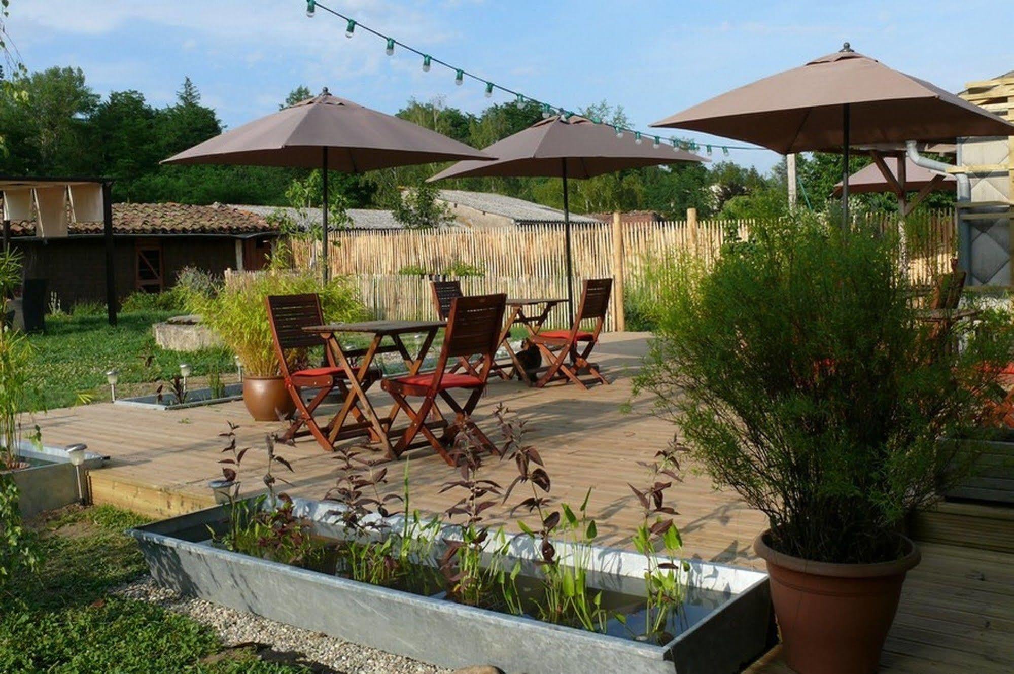 Logis Hotel Restaurant La Barguillere Saint-Pierre-de-Rivière Eksteriør bilde